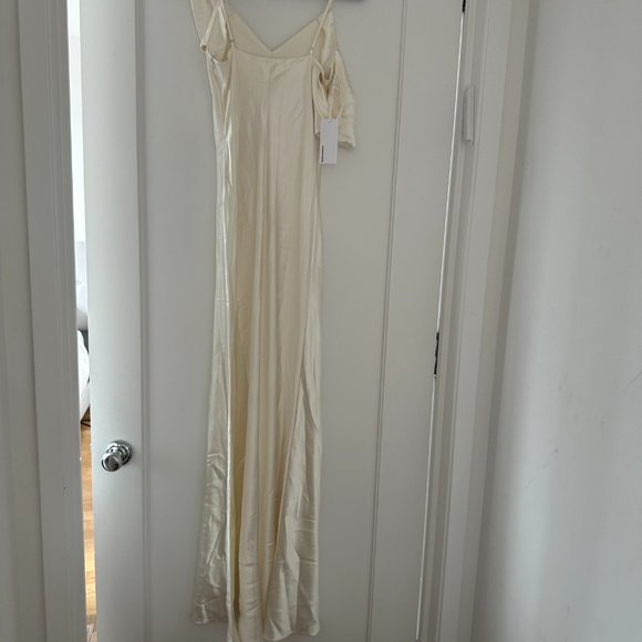 NWT Reformation Ronda Silk Maxi Dress Sz 0 Ivory Asymmetrical One Shoulder - Picture 11 of 13